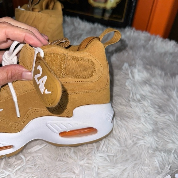 - Nike Air Griffey Max I Mid Wheat New without Box - Picture 10 of 12